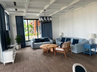 Đóng Sofa Bình Chánh Uy Tín – Giải Pháp Tạo Nên Không Gian Sống Sang Trọng & Đẳng Cấp